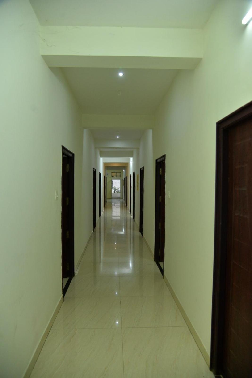 Arivu Lodge Ac Anaimalai Exterior foto